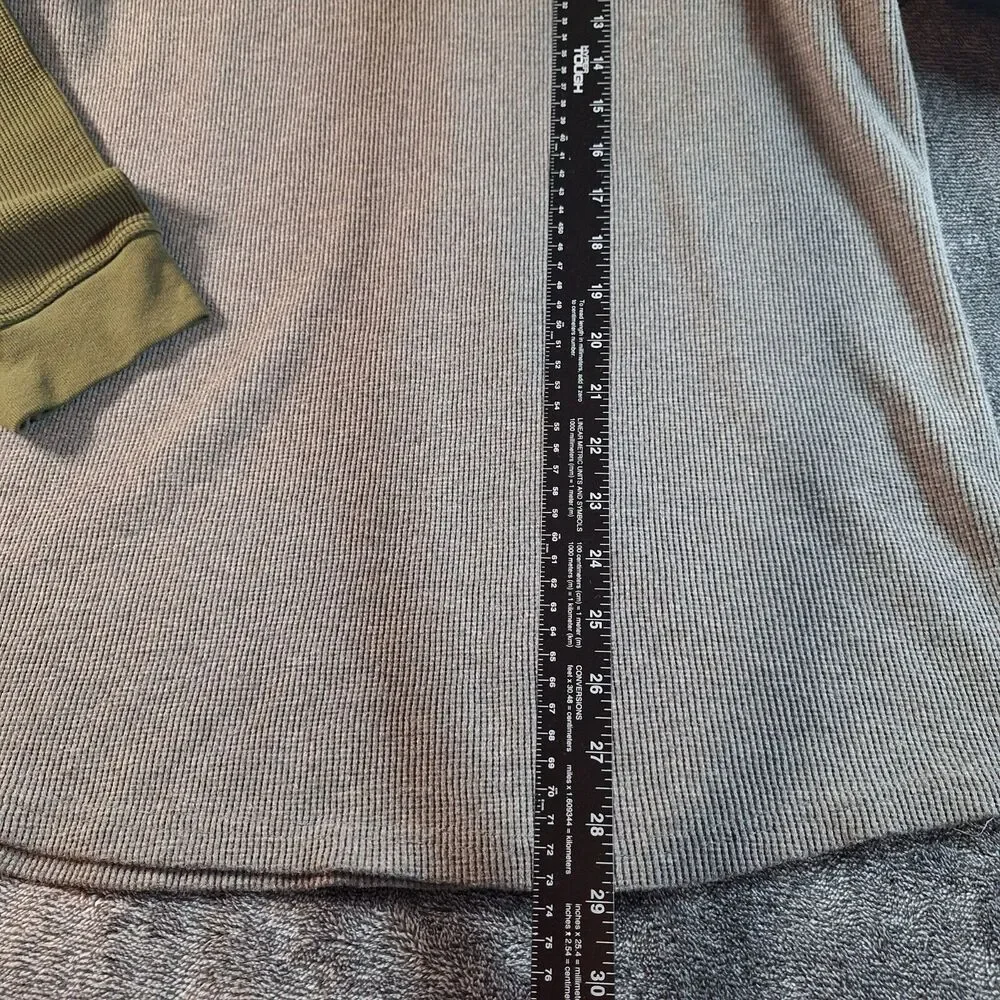 Levis Thermal Knit‎ Raglan Shirt Mens XXL Army Green Gray Waffle Knit 80's Vibe